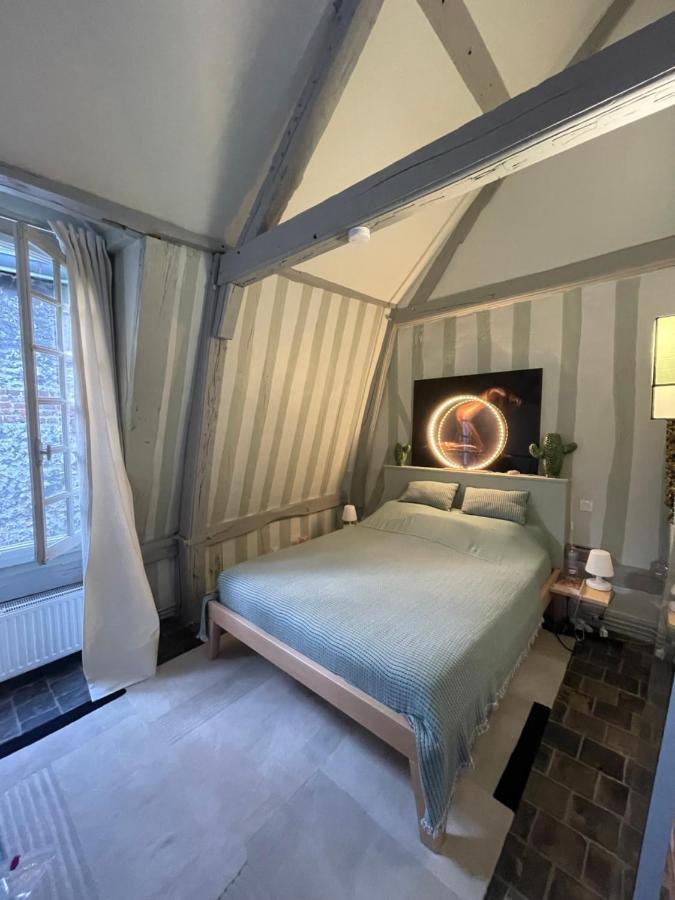 Le Loft Du Homard Bleu - Entre Ciel Et Mer - Free Parking 500M أونفلور المظهر الخارجي الصورة